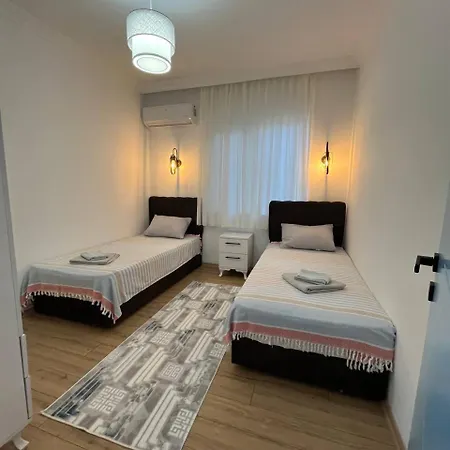 Sea Life Homes Aparthotel *